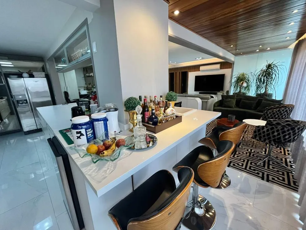 Apartamento, 3 quartos, 126 m² - Foto 1