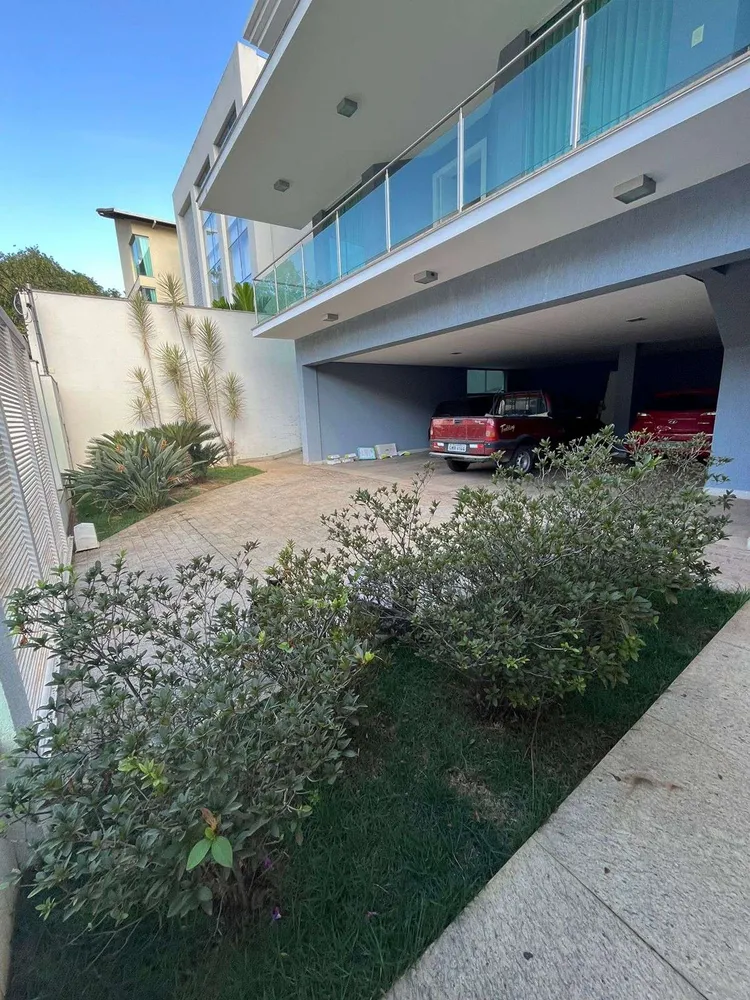 Casa, 4 quartos, 360 m² - Foto 1