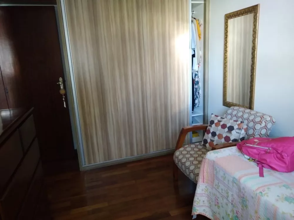 Apartamento à venda com 4 quartos, 120m² - Foto 15