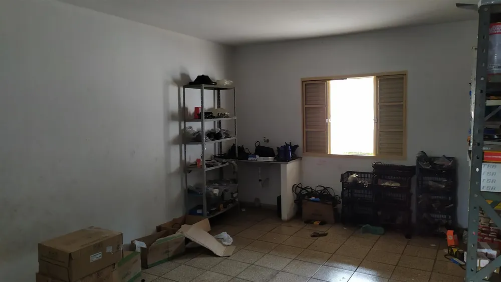 Casa, 2 quartos, 240 m² - Foto 11