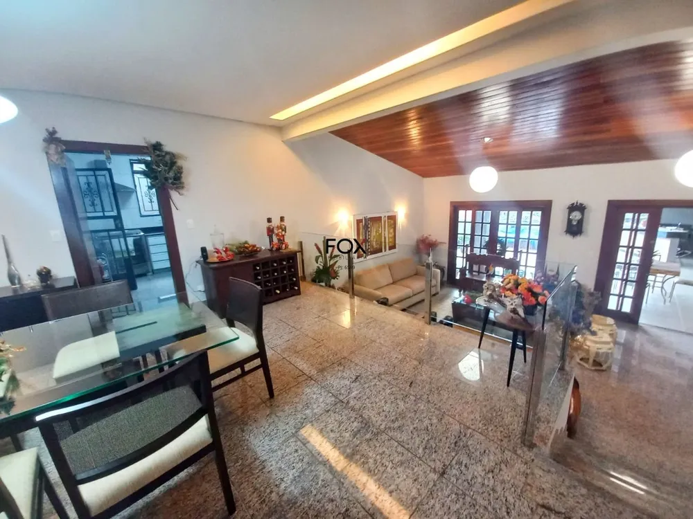Casa, 4 quartos, 375 m² - Foto 2
