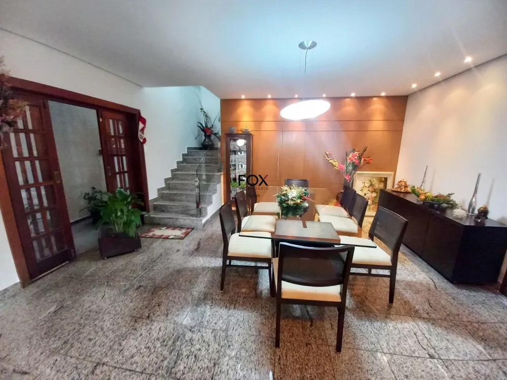 Casa, 4 quartos, 375 m² - Foto 4
