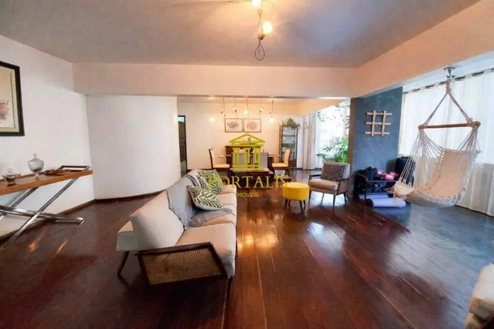 Apartamento, 3 quartos, 200 m² - Foto 2