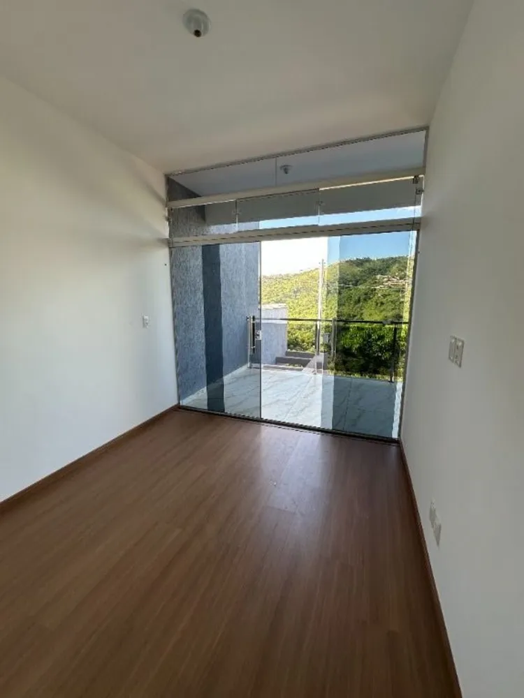 Casa, 3 quartos, 133 m² - Foto 2