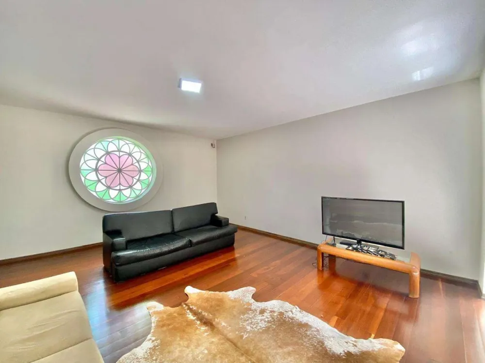 Casa, 4 quartos, 312 m² - Foto 9
