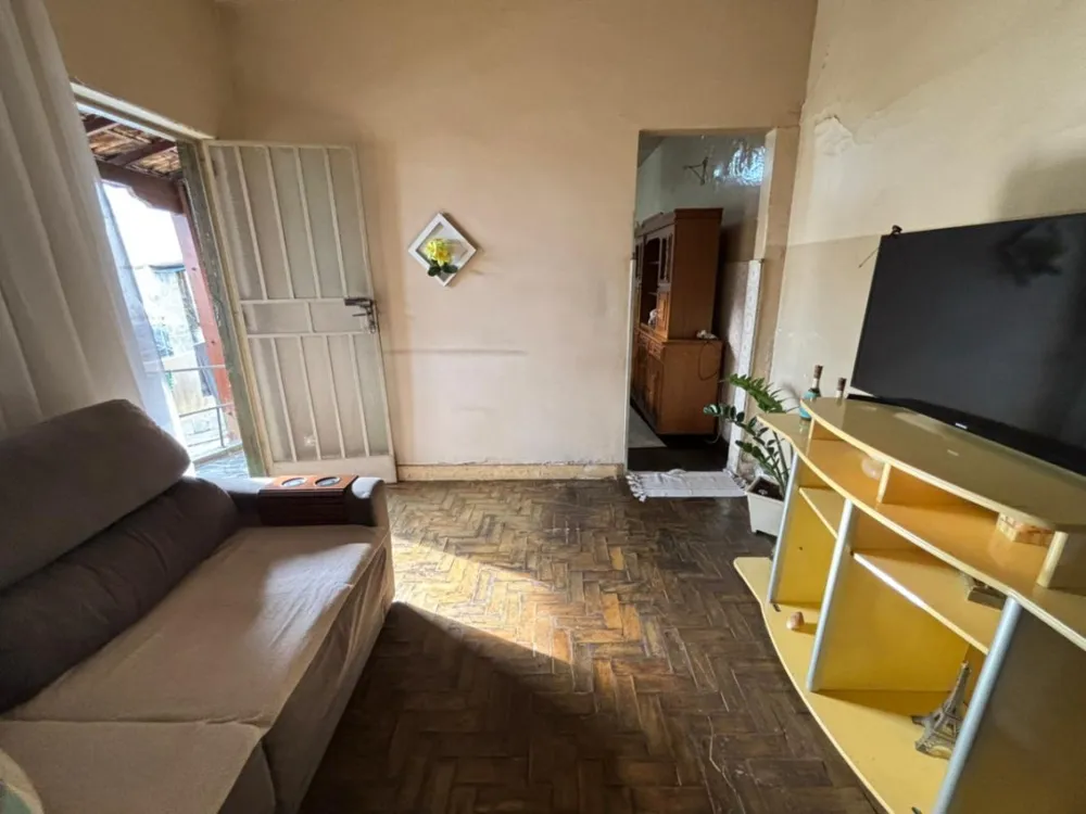 Casa, 2 quartos, 160 m² - Foto 1