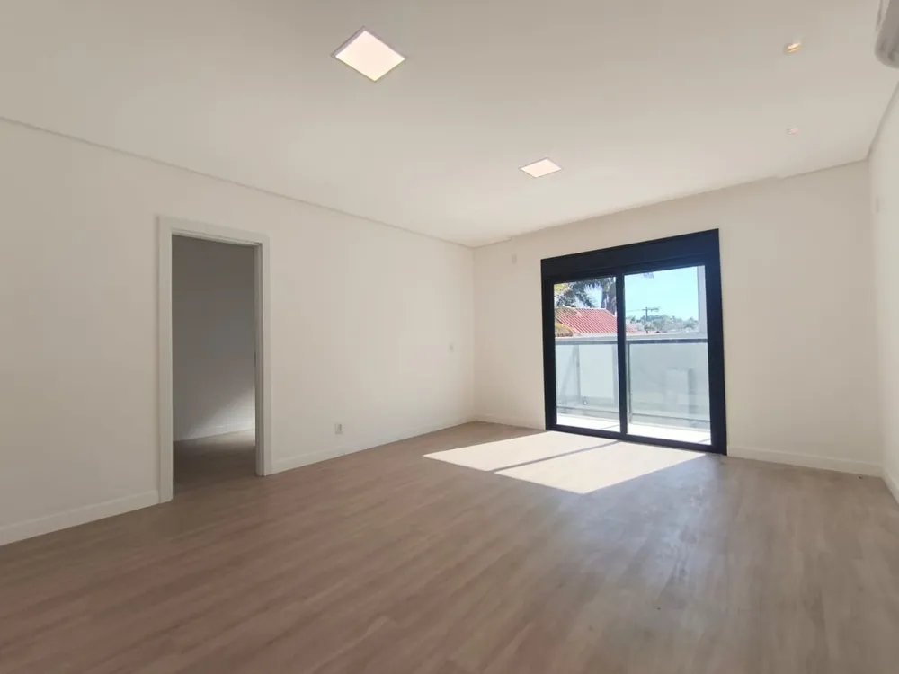 Casa, 4 quartos, 266 m² - Foto 8