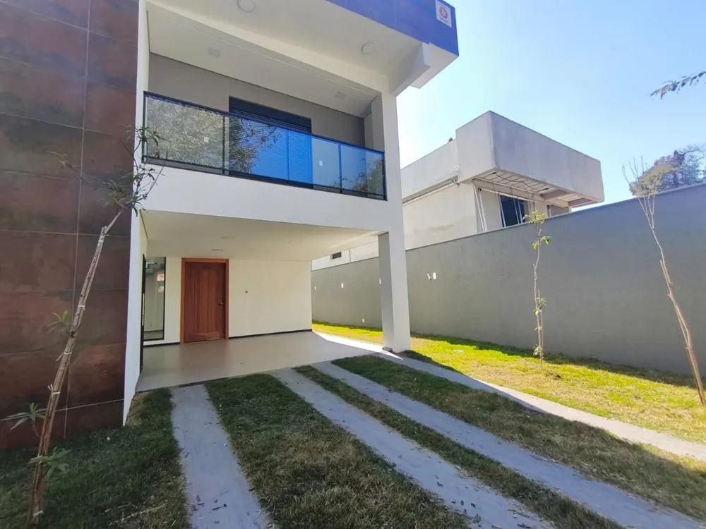 Casa, 4 quartos, 266 m² - Foto 1