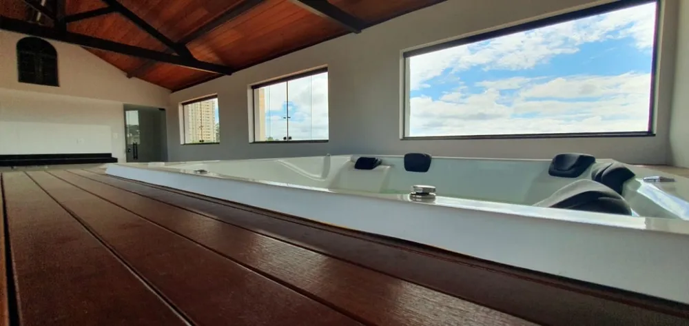 Casa, 3 quartos, 280 m² - Foto 1