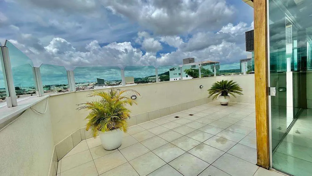 Cobertura, 3 quartos, 180 m² - Foto 2