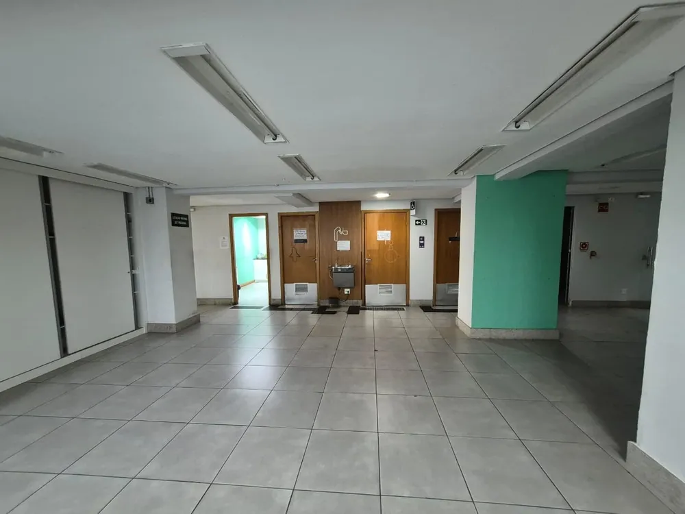 Loja-Salão, 1421 m² - Foto 2
