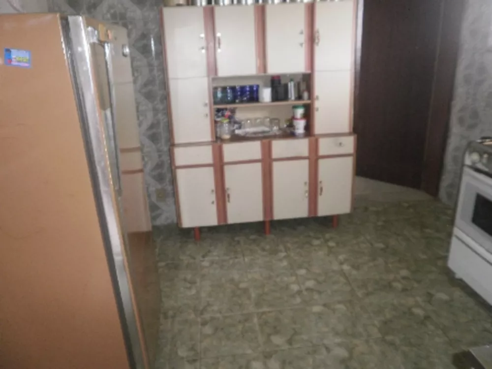 Casa à venda com 3 quartos, 120m² - Foto 3