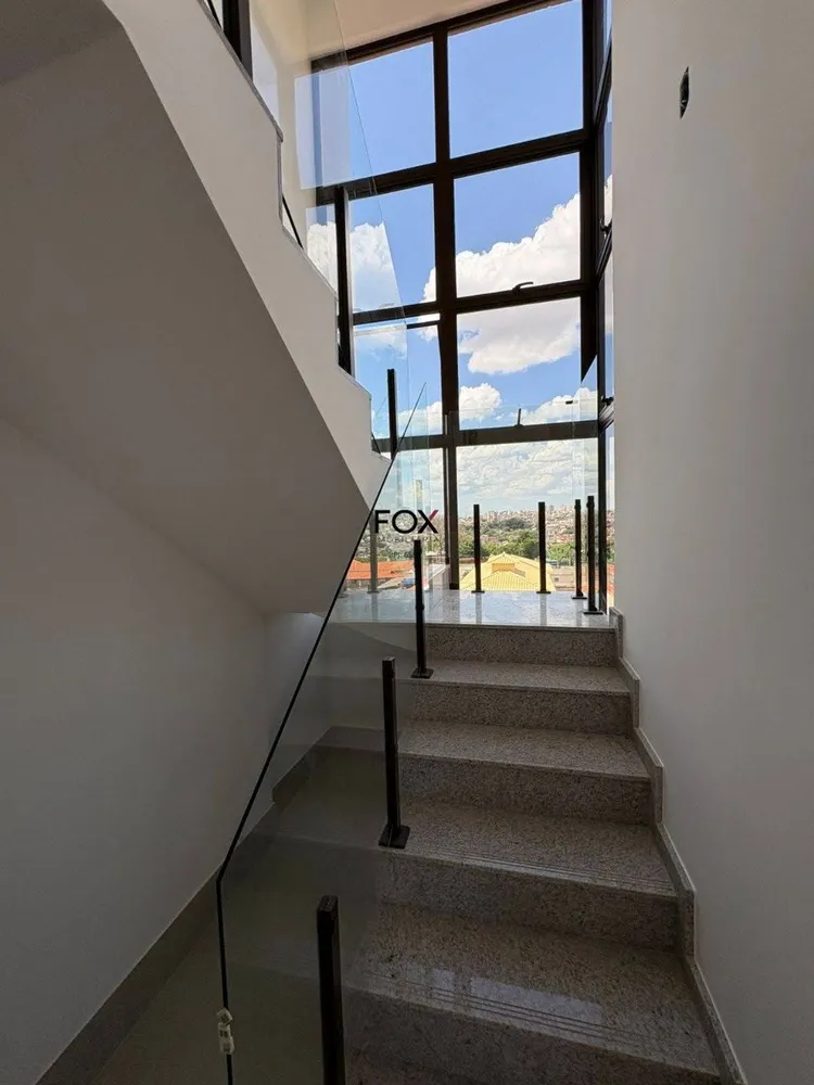 Cobertura, 4 quartos, 252 m² - Foto 2
