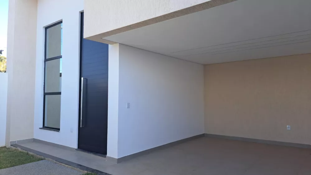 Casa à venda com 3 quartos, 151m² - Foto 2