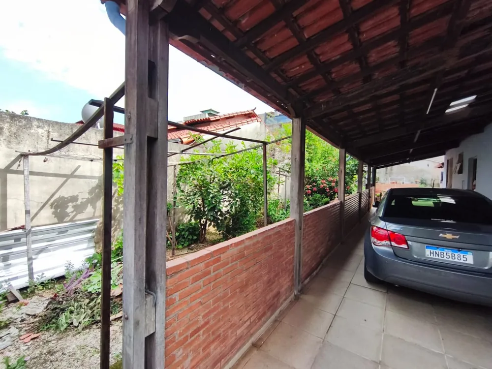 Casa, 3 quartos, 247 m² - Foto 2