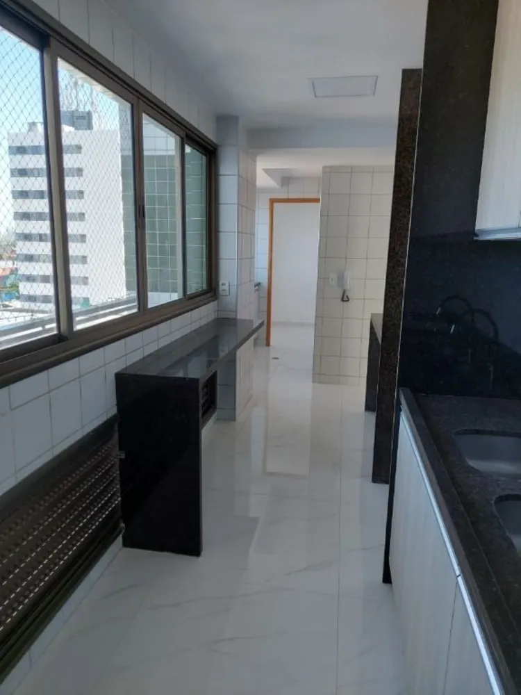Apartamento, 3 quartos, 126 m² - Foto 2