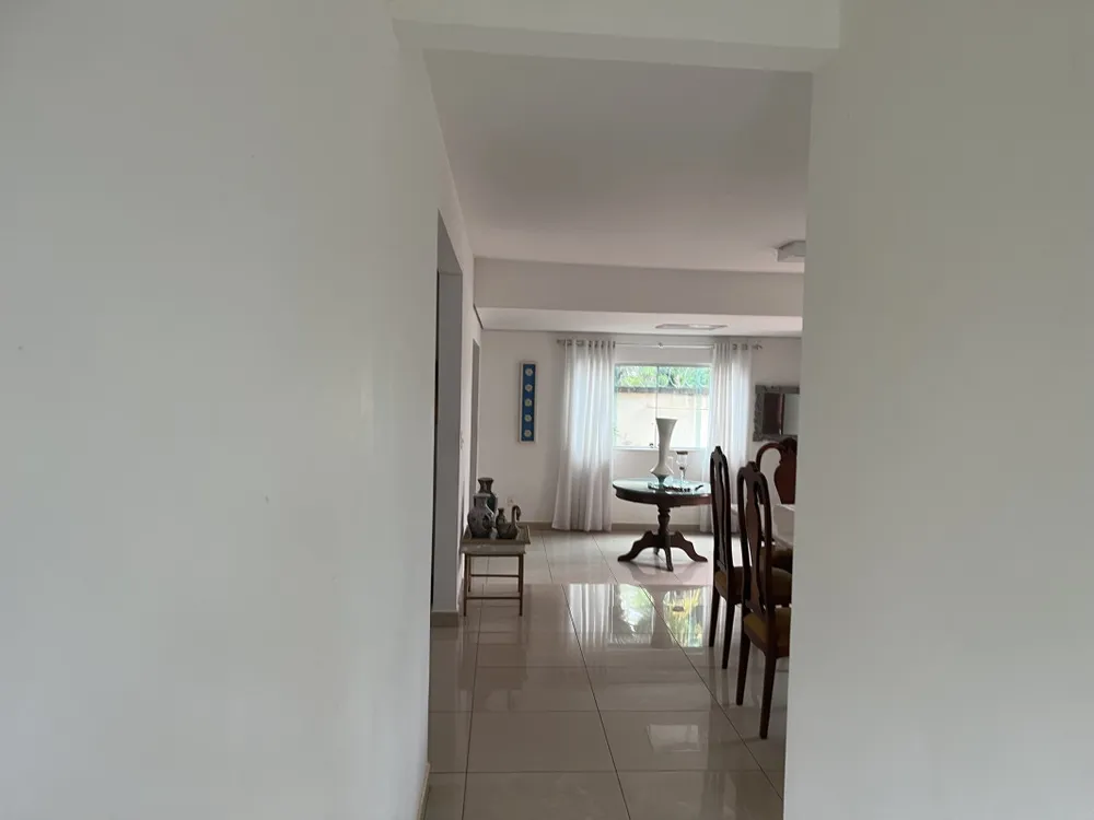 Casa, 4 quartos, 267 m² - Foto 1