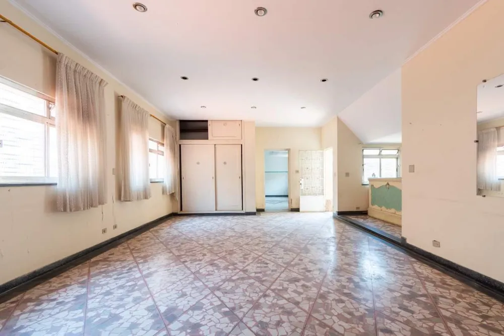 Casa, 4 quartos, 334 m² - Foto 1