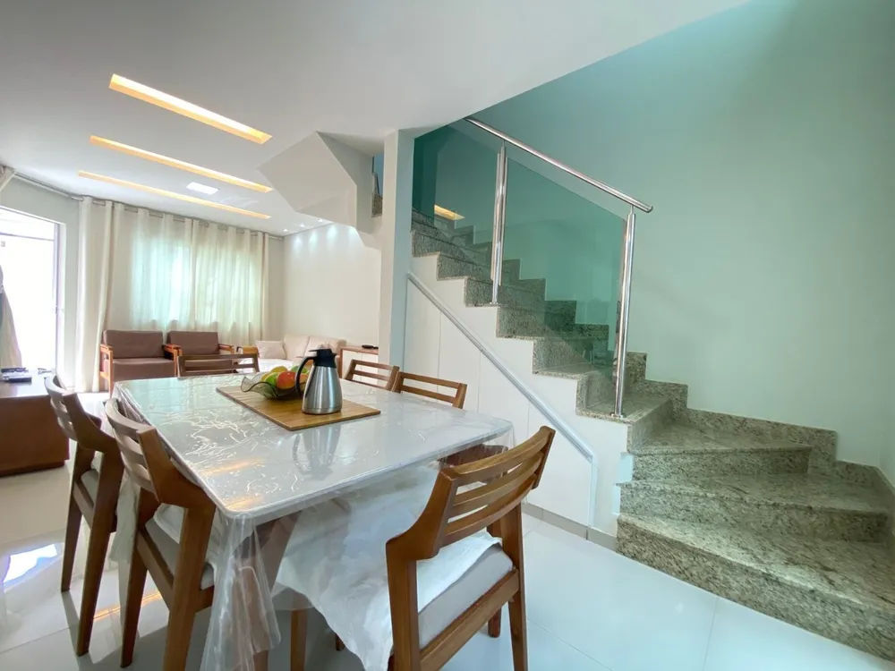 Casa, 3 quartos, 169 m² - Foto 1