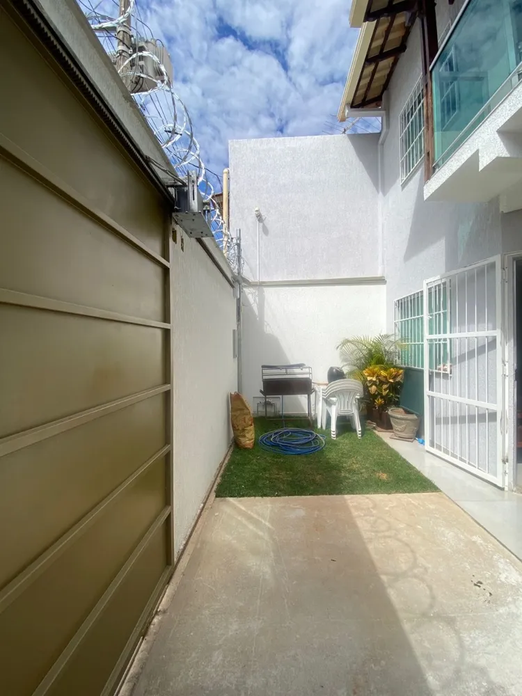 Casa, 3 quartos, 169 m² - Foto 2