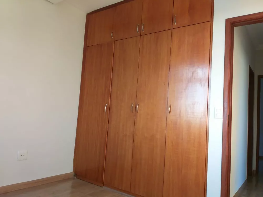 Apartamento à venda com 3 quartos, 82m² - Foto 22