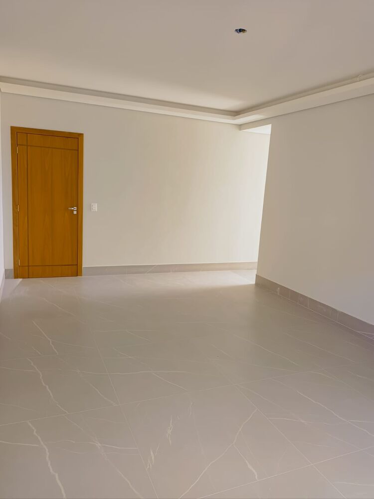 Apartamento à venda com 3 quartos, 84m² - Foto 1