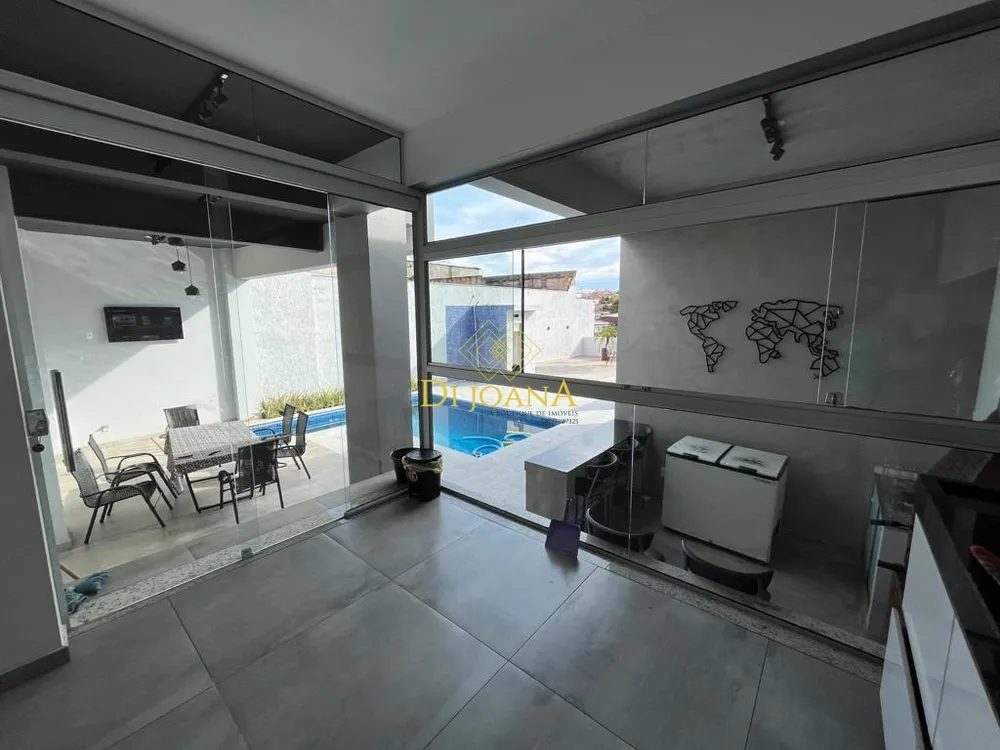 Casa, 4 quartos, 360 m² - Foto 4