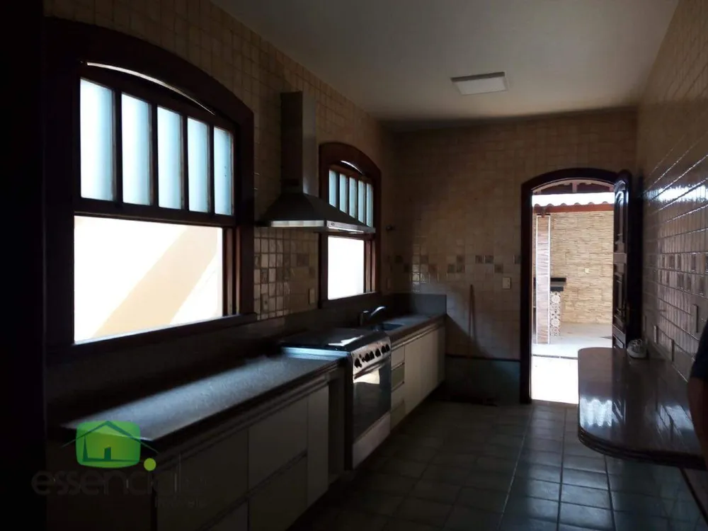 Casa, 4 quartos, 260 m² - Foto 14