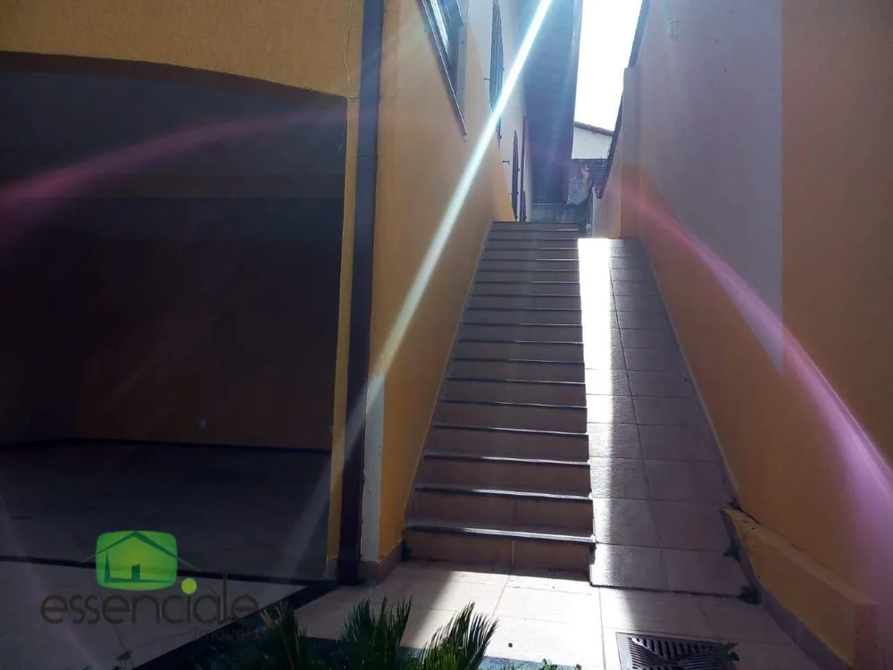 Casa, 4 quartos, 260 m² - Foto 4
