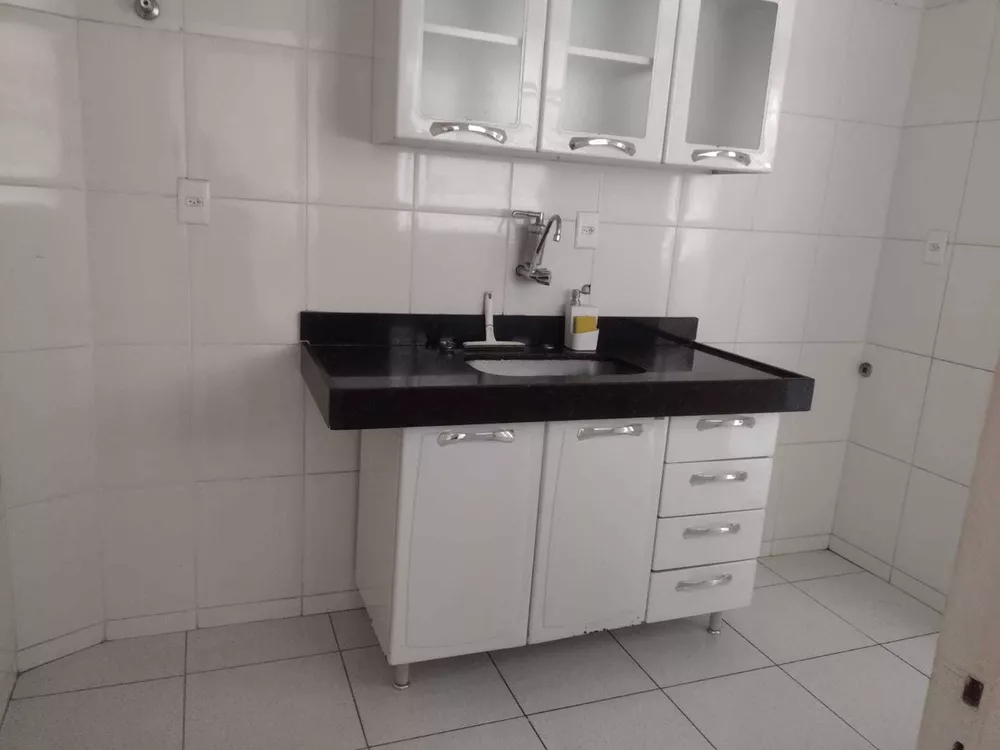 Apartamento para alugar com 3 quartos, 120m² - Foto 4