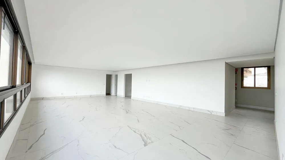 Apartamento, 4 quartos, 186 m² - Foto 1