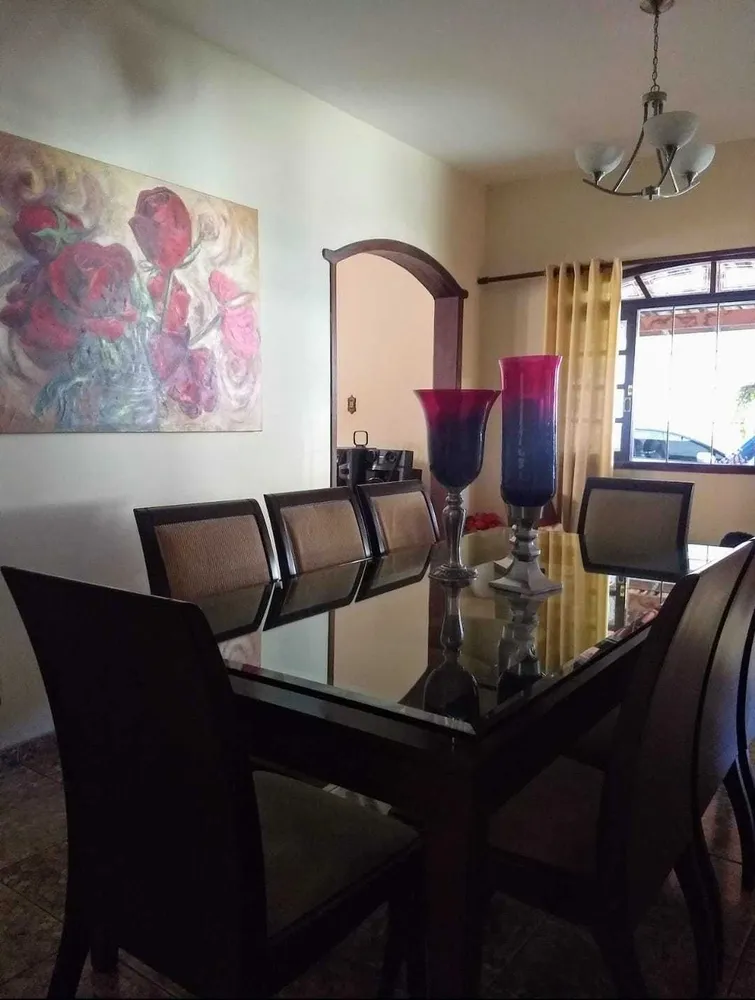 Casa, 3 quartos, 265 m² - Foto 2