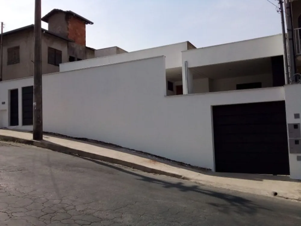 Casa, 3 quartos, 180 m² - Foto 1