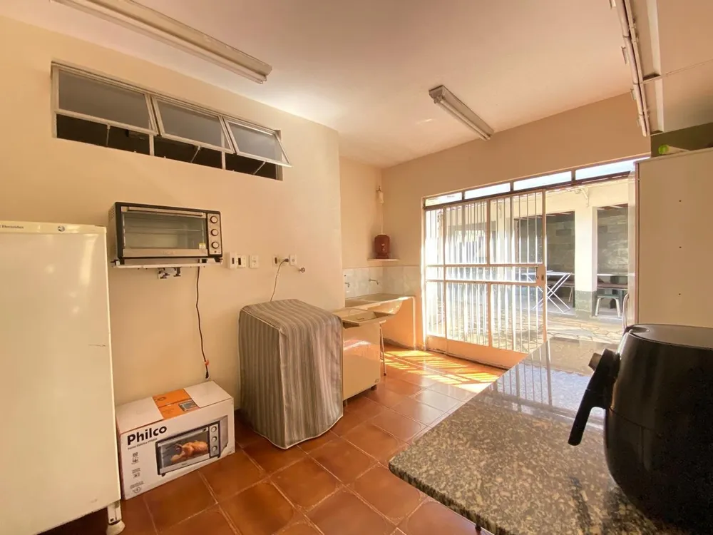 Casa, 4 quartos, 354 m² - Foto 24