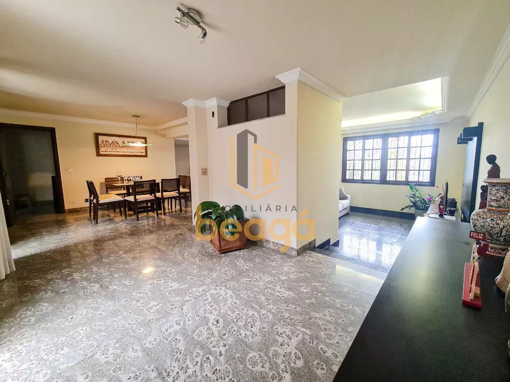 Casa à venda com 4 quartos, 348m² - Foto 16