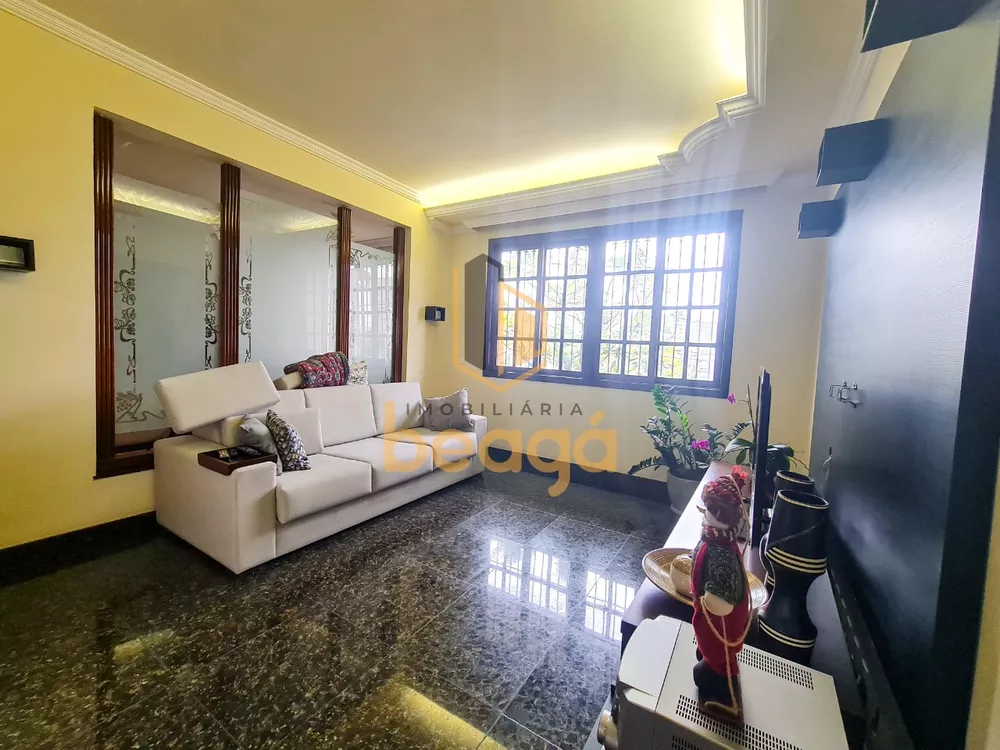 Casa à venda com 4 quartos, 348m² - Foto 12