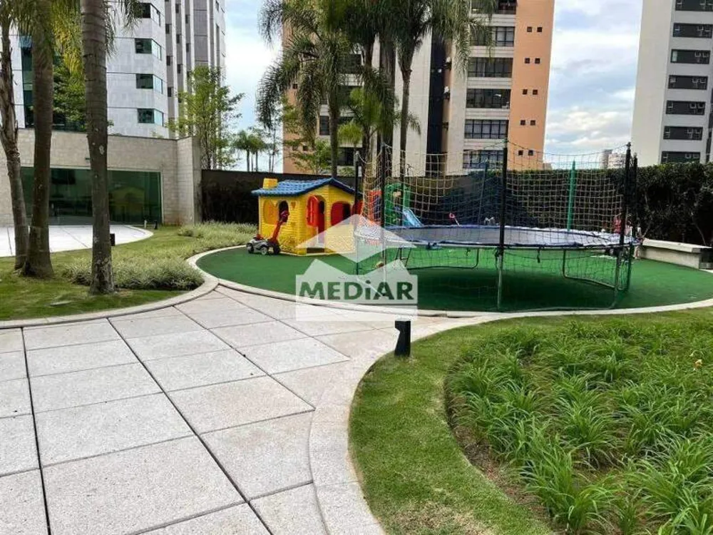 Apartamento, 4 quartos, 230 m² - Foto 1