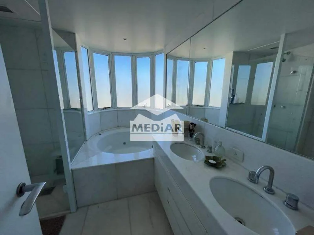 Apartamento, 4 quartos, 230 m² - Foto 3