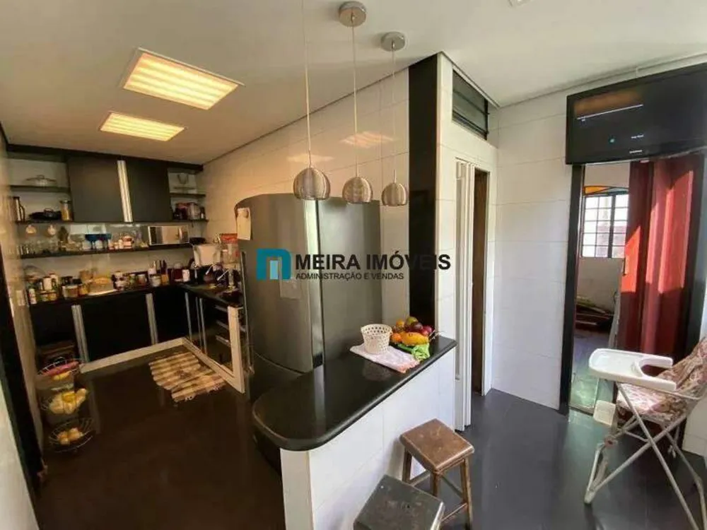 Casa, 4 quartos, 360 m² - Foto 9