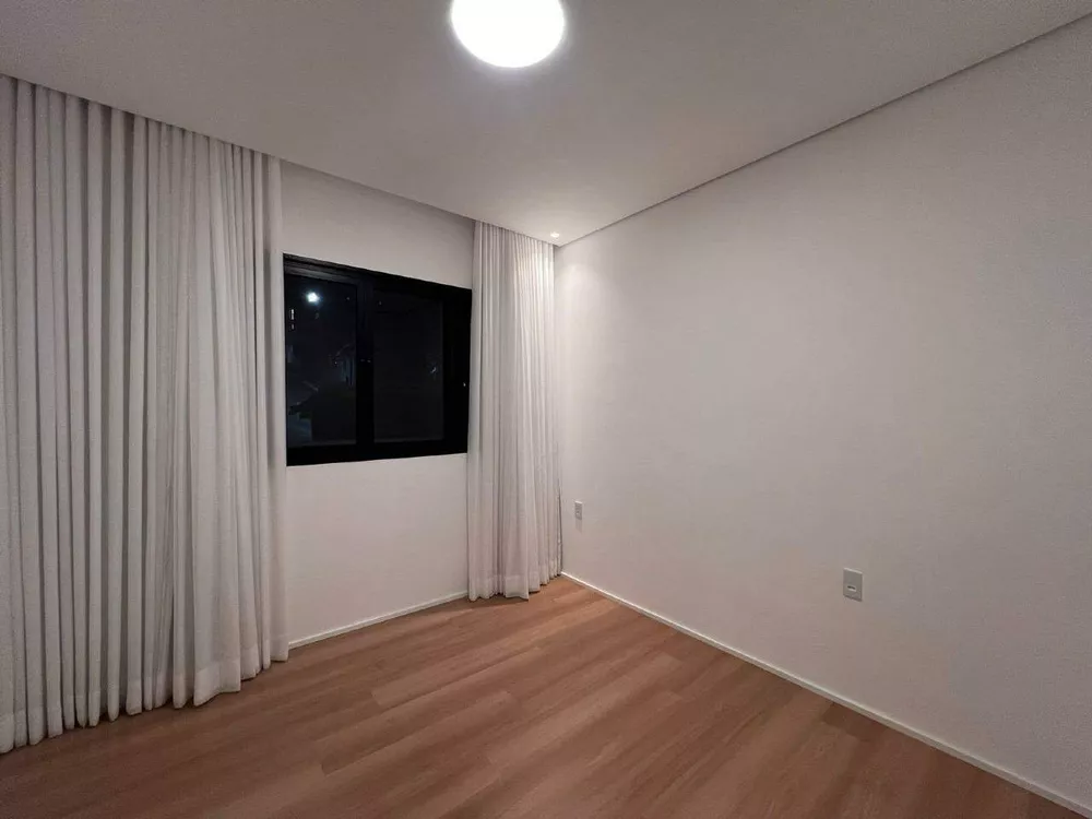 Casa de Condomínio à venda com 3 quartos, 274m² - Foto 13