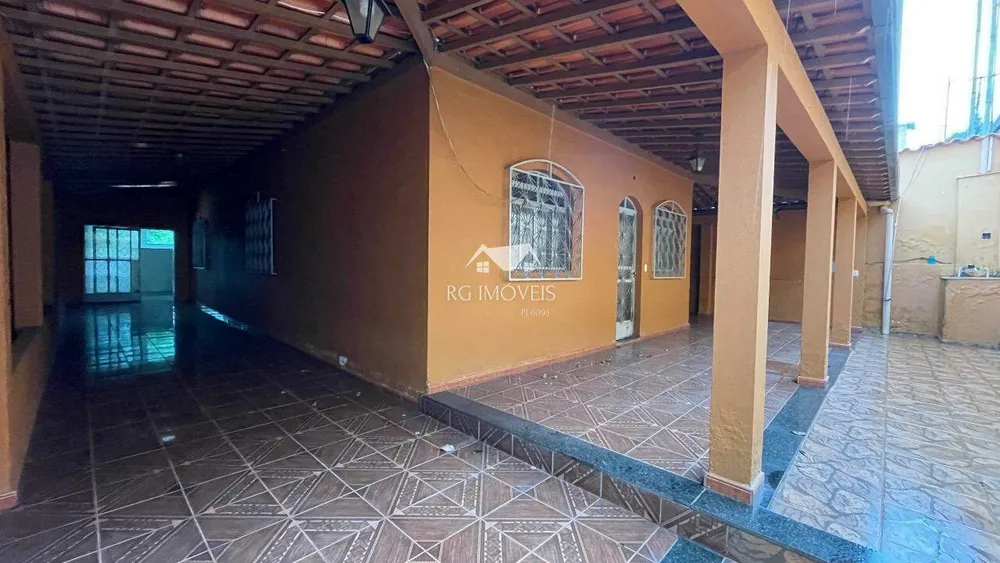 Casa, 3 quartos, 310 m² - Foto 2