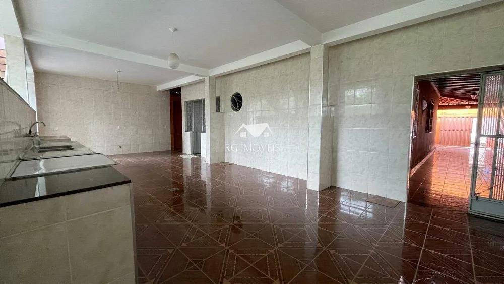 Casa, 3 quartos, 310 m² - Foto 3