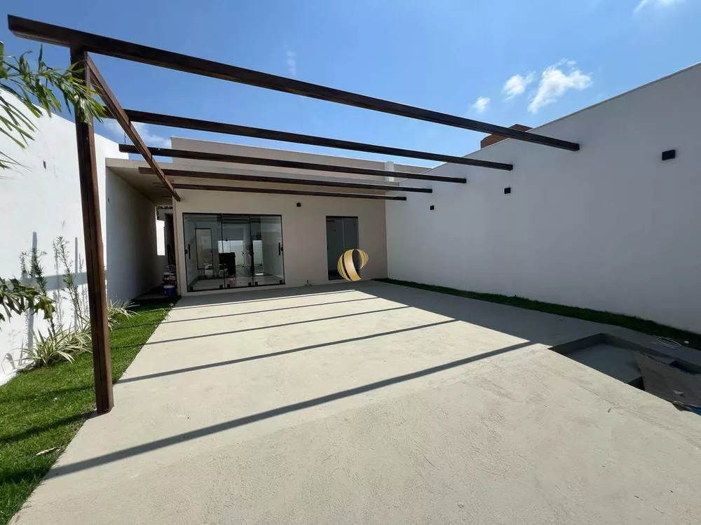 Casa à venda com 3 quartos, 120m² - Foto 2