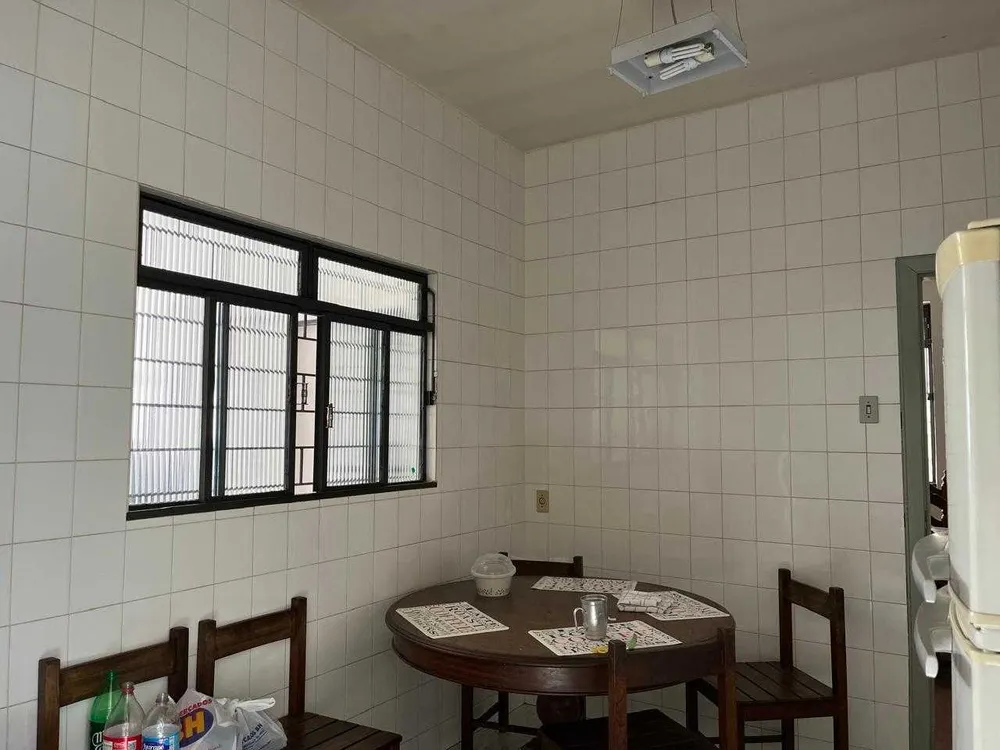 Casa, 7 quartos, 343 m² - Foto 9