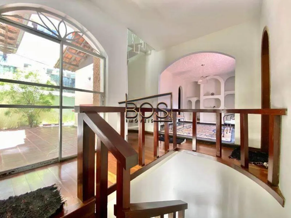 Casa, 4 quartos, 312 m² - Foto 2
