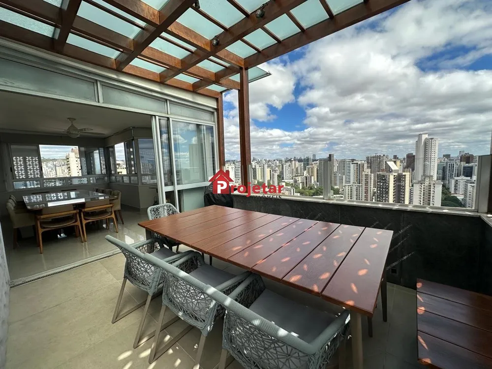 Cobertura, 4 quartos, 220 m² - Foto 1