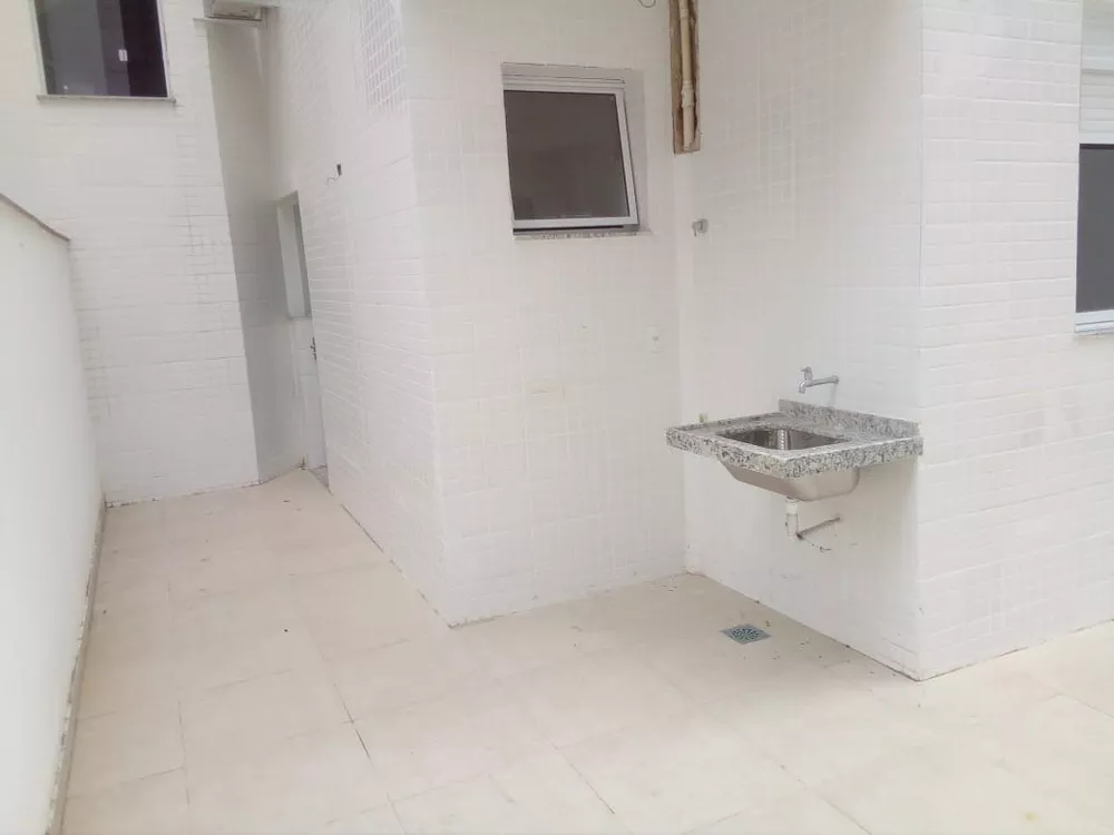 Apartamento à venda com 3 quartos, 160m² - Foto 3