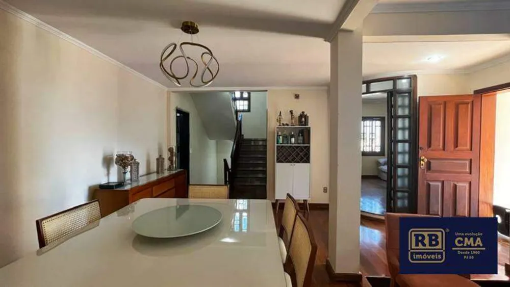 Casa, 4 quartos, 324 m² - Foto 2