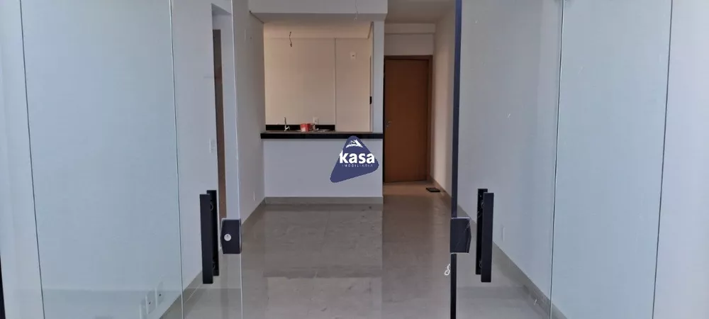 Apartamento à venda com 2 quartos, 61m² - Foto 1