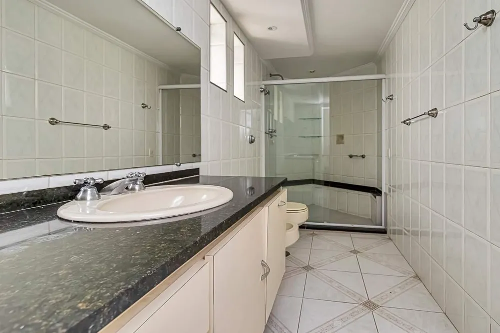 Apartamento, 3 quartos, 232 m² - Foto 1